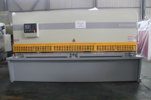 QC12K hüdrauliline kiik tala murdepinna masin 16 × 3200