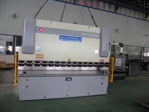 Yawei WC67K NC hüdraulilise pressi piduri 100 tonni