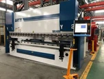DELEM DA66T 6 teljega sünkroniseeritud CNC presspidur 4m