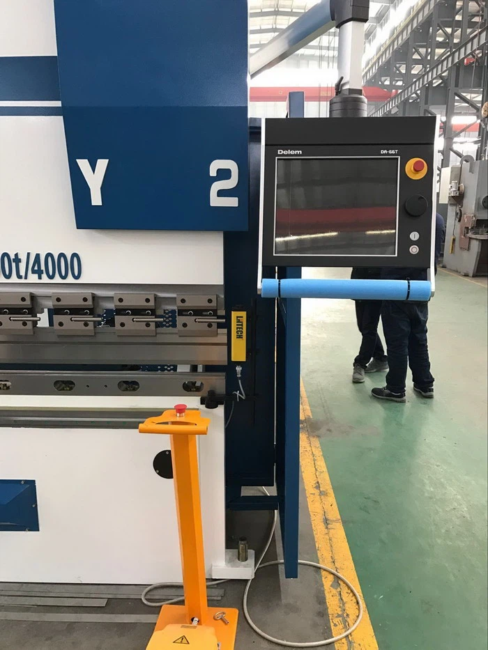 AHYW 6 Axis CNC Synchro Press Brakes 4M