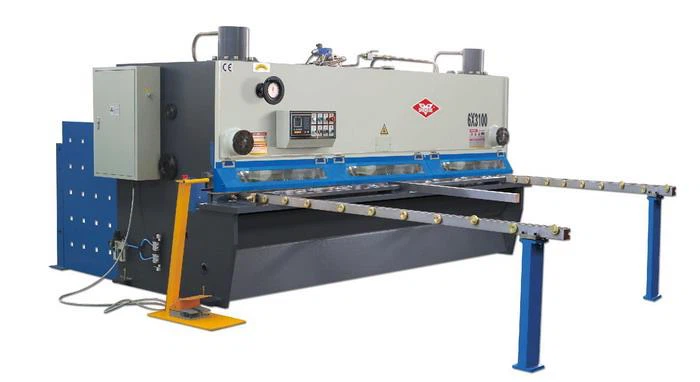 Yawei 6mm CNC metallist giljotiin-nihkumine 3M